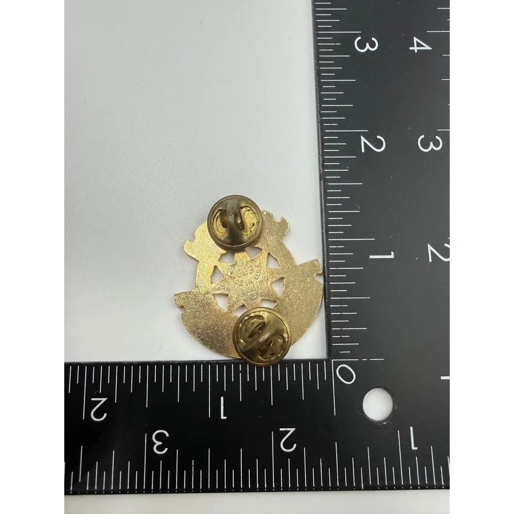 Vintage‎ Supreme Achievement Pin Gold Tone Fleur De Lis Enamel Made in USA